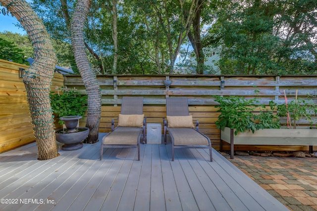 315 20th St, Atlantic Beach, FL 32233 - view of wooden terrace