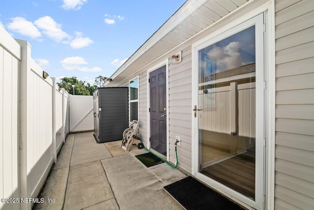 2548 Haywood Estates Ln, Jacksonville, FL 32233 - view of patio / terrace with a gate