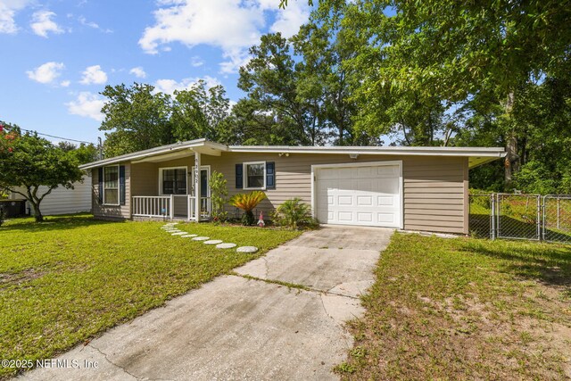 7902 Renoir Dr, Jacksonville, FL 32221 - photo 4