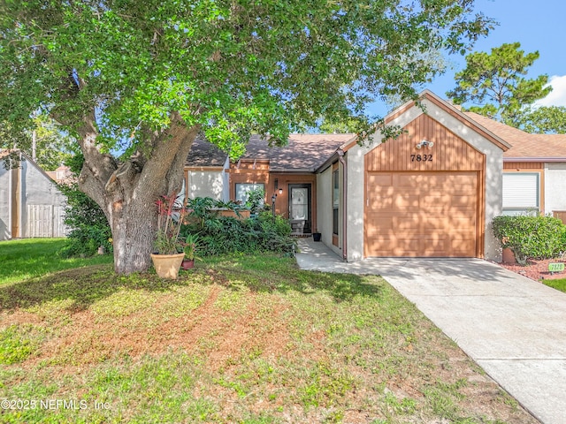 7832 Fawn Oaks Ct, Jacksonville, FL 32256 - photo 1