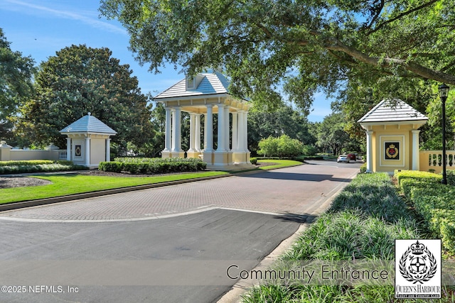 1521 Nottingham Knoll Dr, Jacksonville, FL 32225 - view of street with street lights