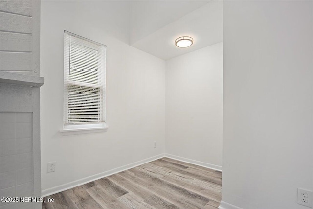 631-633 Main St, Atlantic Beach, FL 32233 - unfurnished room featuring wood finished floors
