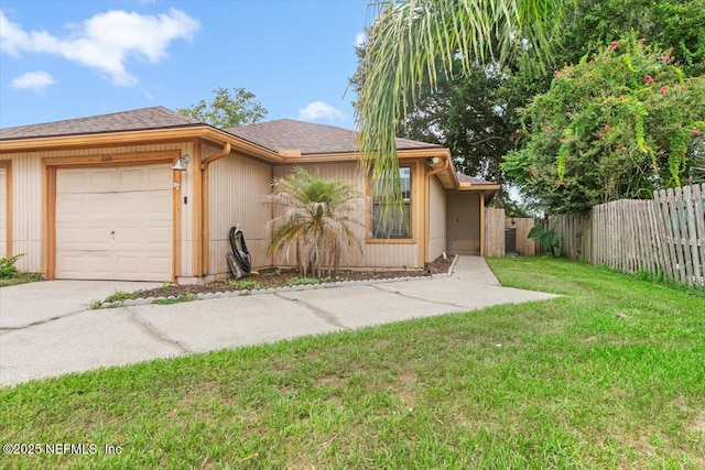 2324 Ironstone Dr E, Jacksonville, FL 32246 - photo 1