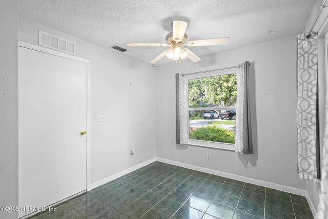 2419 Lime Tree Dr, Edgewater, FL 32141 - photo 20