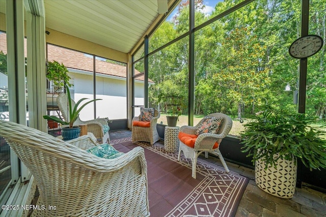 814 Copperhead Cir, Saint Augustine, FL 32092 - sunroom / solarium with vaulted ceiling