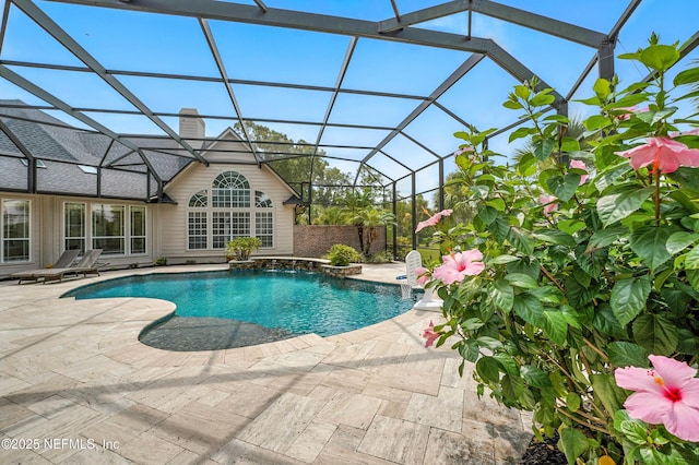 24237 Marsh Landing Pkwy, Ponte Vedra Beach, FL 32082 - swimming pool with a patio and glass enclosure