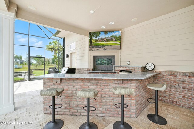 24237 Marsh Landing Pkwy, Ponte Vedra Beach, FL 32082 - bar featuring a sunroom and a sink