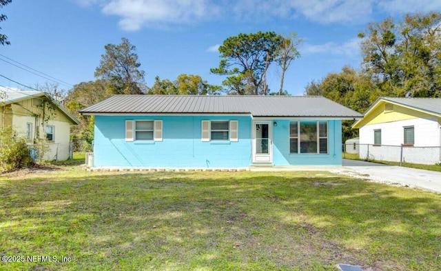 1922 Locust Ave, Palatka, FL 32177 - view of front of home featuring a metal roof