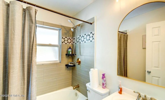 1922 Locust Ave, Palatka, FL 32177 - bathroom featuring shower / bath combo with shower curtain and vanity