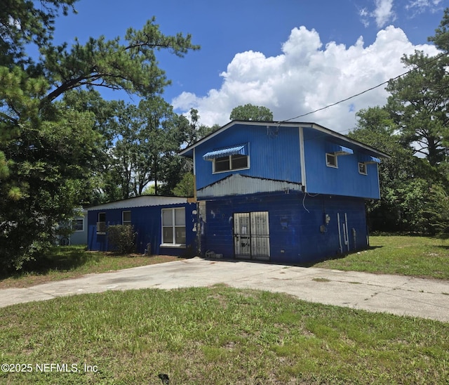 6669 Restlawn Dr, Jacksonville, FL 32208 - photo 1