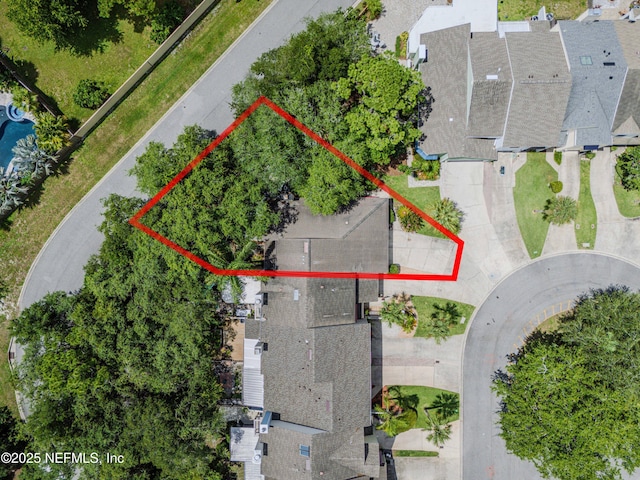335 Sunrise Cir, Neptune Beach, FL 32266 - aerial overview of property's location featuring property parcel outlined