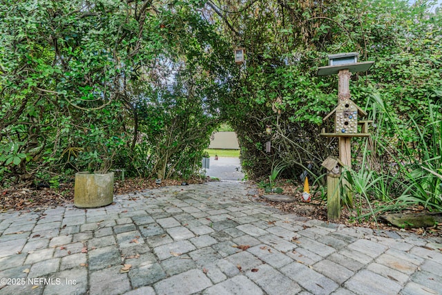 335 Sunrise Cir, Neptune Beach, FL 32266 - view of patio