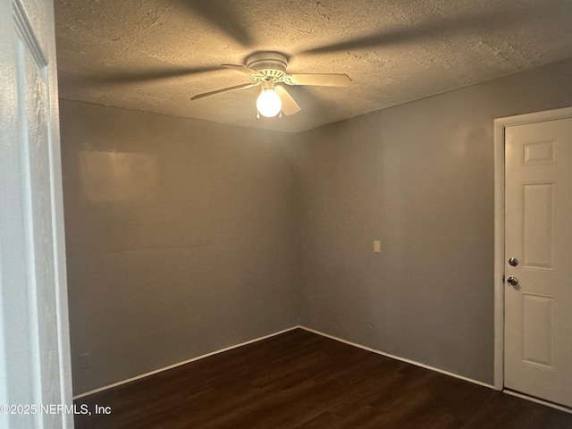 5032 Redstone Dr, Jacksonville, FL 32210 - photo 7
