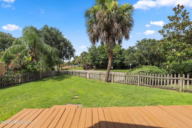1430 Spindrift Cir E, Neptune Beach, FL 32266 - fenced backyard featuring a deck