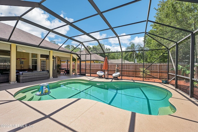 1400 Gibralter Ln, Fleming Island, FL 32003 - view of swimming pool featuring a patio area, a fenced backyard, and a lanai