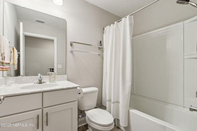 83316 Chapel Ct, Fernandina Beach, FL 32034 - full bathroom featuring vanity and shower / bath combo with shower curtain