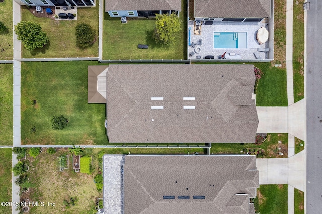 83316 Chapel Ct, Fernandina Beach, FL 32034 - drone / aerial view of a pool area