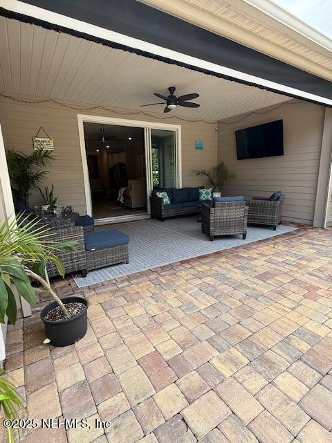 296 Latrobe Ave, Saint Augustine, FL 32095 - view of patio with an outdoor hangout area and a ceiling fan