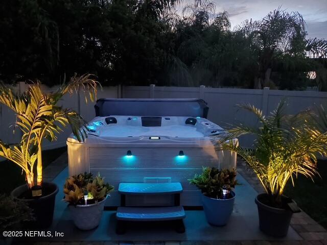 296 Latrobe Ave, Saint Augustine, FL 32095 - view of swimming pool featuring a hot tub