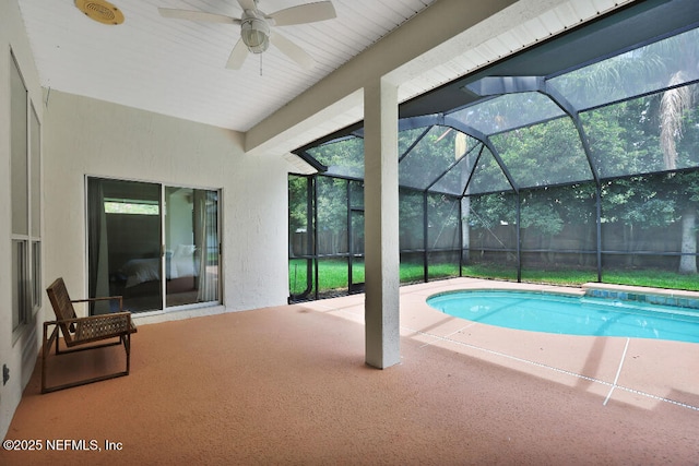 1728 Dartmoor Ln, Ponte Vedra, FL 32081 - swimming pool with a patio area, a lanai, and a ceiling fan