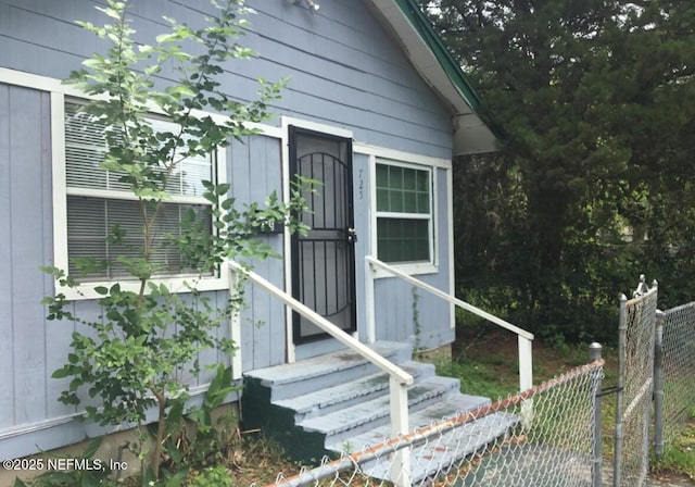 725 W 16th St, Jacksonville, FL 32206 - photo 1