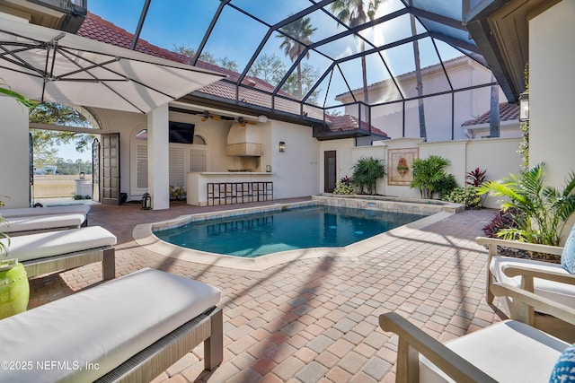 112 Harbourmaster Ct, Ponte Vedra Beach, FL 32082 - swimming pool featuring a patio area, a lanai, and a ceiling fan