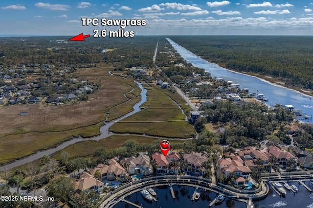 112 Harbourmaster Ct, Ponte Vedra Beach, FL 32082 - aerial view of property and surrounding area featuring a nearby body of water and nearby suburban area