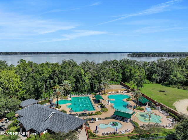 1685 Pinecrest Dr, Fleming Island, FL 32003 - bird's eye view of a pool and a large body of water