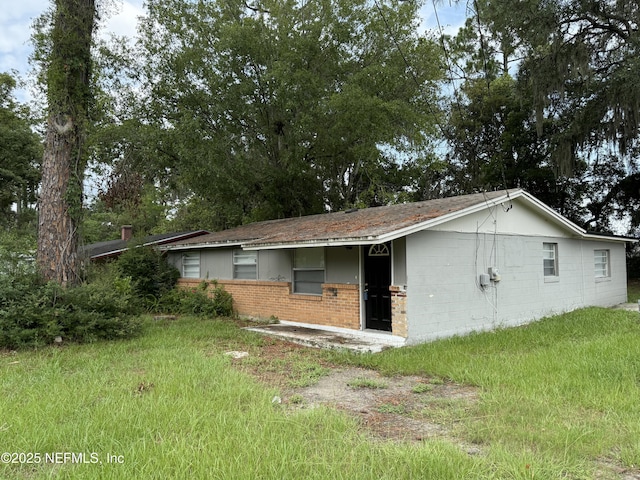 6531 Restlawn Dr, Jacksonville, FL 32208 - photo 1