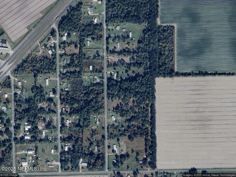 132 Vine Rd, East Palatka, FL 32131 - photo 1