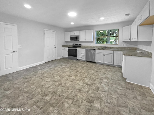 9408 Little John Rd, Jacksonville, FL 32208 - photo 13