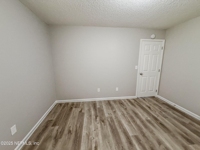 9056 Prosperity Lake Dr, Jacksonville, FL 32244 - photo 24