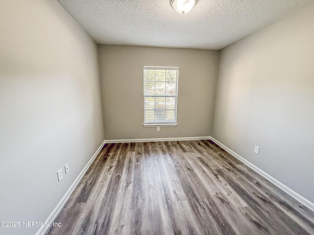 9056 Prosperity Lake Dr, Jacksonville, FL 32244 - photo 31