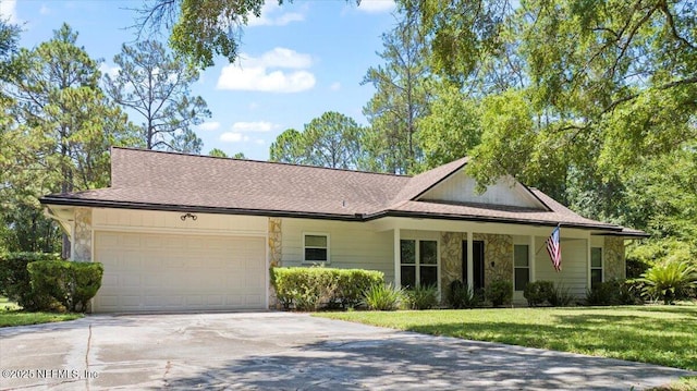 1275 Surrey Gln, Middleburg, FL 32068 - photo 2