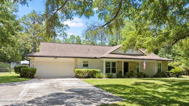 1275 Surrey Gln, Middleburg, FL 32068 - photo 3