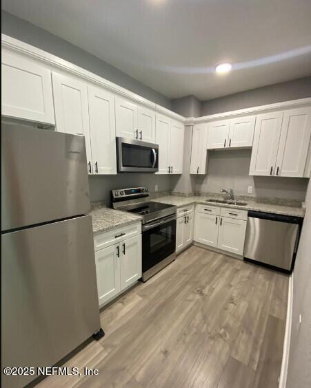 1469 7th St W, Jacksonville, FL 32209 - photo 4