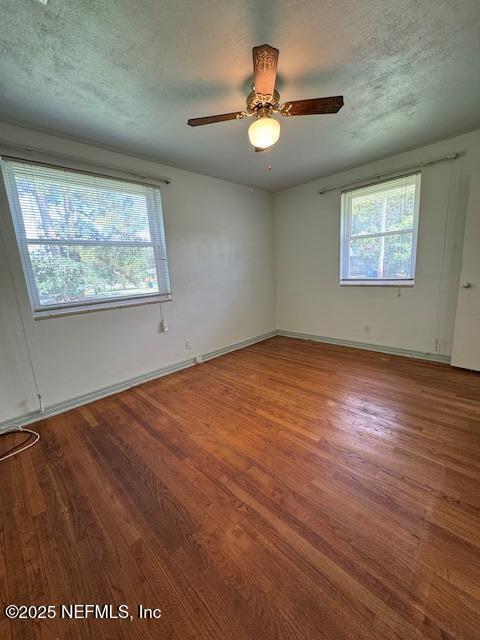 1737 Bassett Rd, Jacksonville, FL 32208 - photo 18