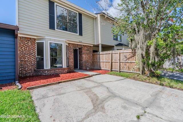 5556 Cabot Dr N, Jacksonville, FL 32244 - photo 3