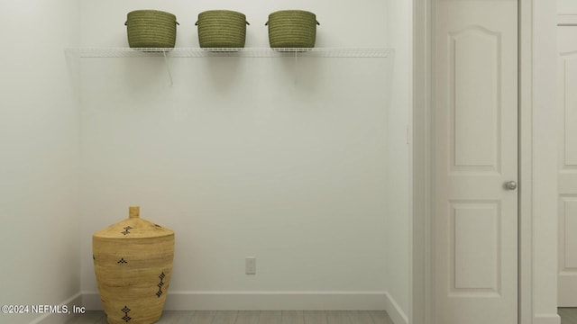 39 Hogan Ct, Saint Augustine, FL 32092 - detailed view of baseboards