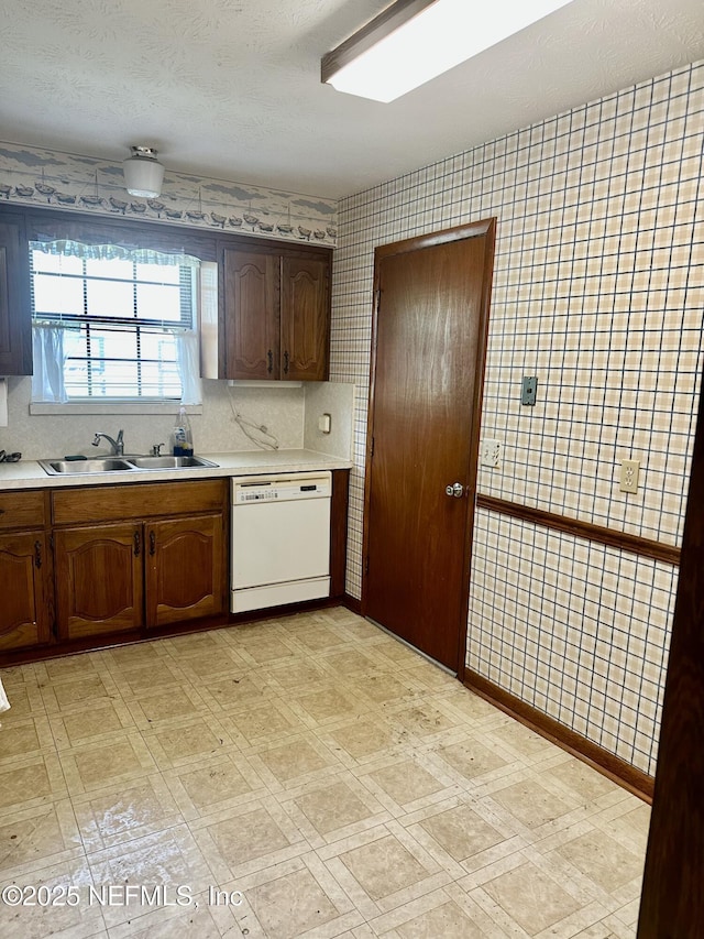 5222 Robert Scott Dr N, Jacksonville, FL 32207 - photo 8