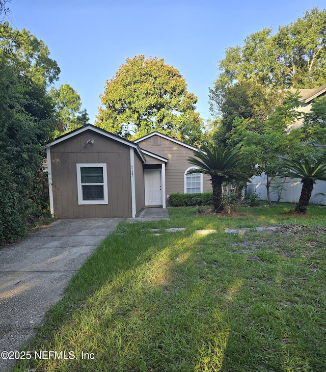 5127 Somerton Ct, Jacksonville, FL 32210 - photo 1