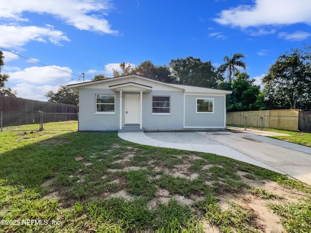 210 Hilltop Dr, Orange Park, FL 32073 - photo 1