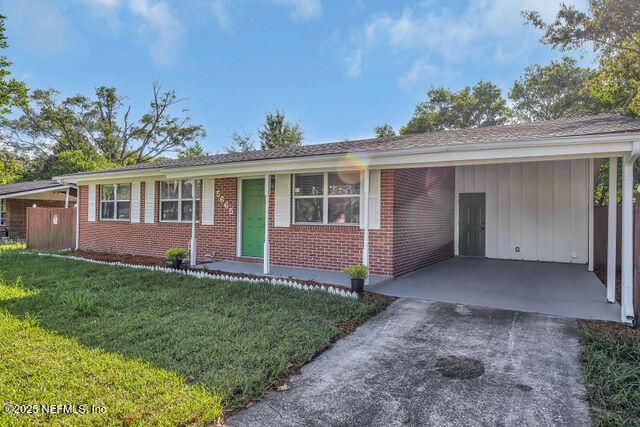 5665 Hillman Dr, Jacksonville, FL 32244 - photo 3