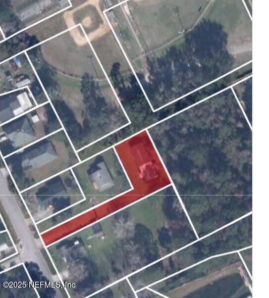 428 Vermont Ave, Green Cove Springs, FL 32043 - photo 1