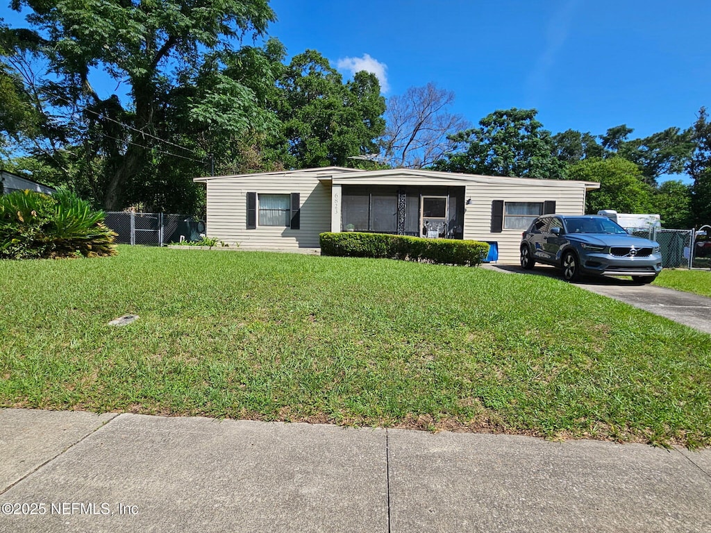 6823 Brandemere Rd S, Jacksonville, FL 32211 - photo 1