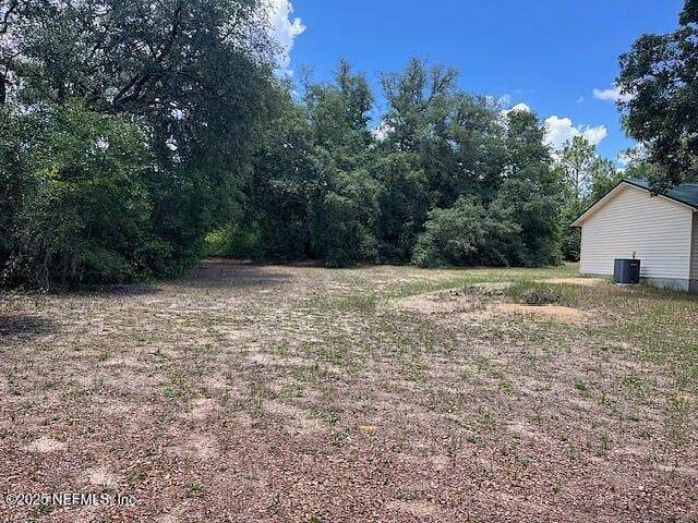 107 Milton Ave, Interlachen, FL 32148 - photo 6