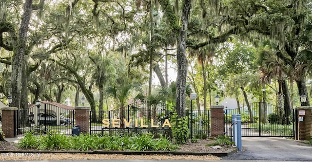1820 Sevilla Blvd Unit 310, Atlantic Beach, FL 32233 - photo 1