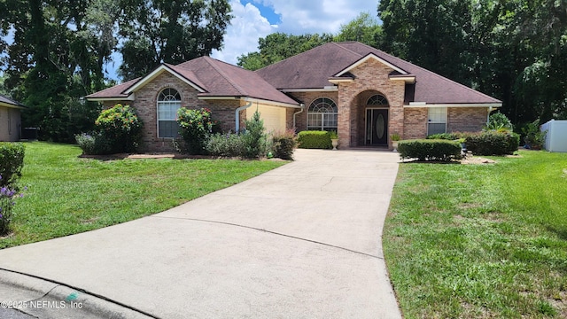 4511 Mainmast Ln, Jacksonville, FL 32277 - photo 1