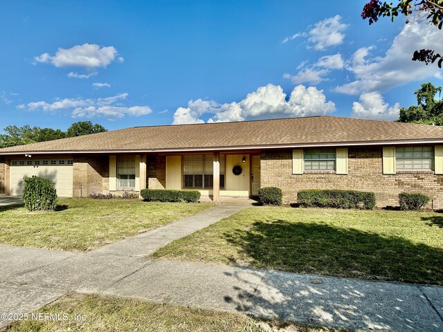 4075 Greenwillow Ln W, Jacksonville, FL 32277 - photo 8