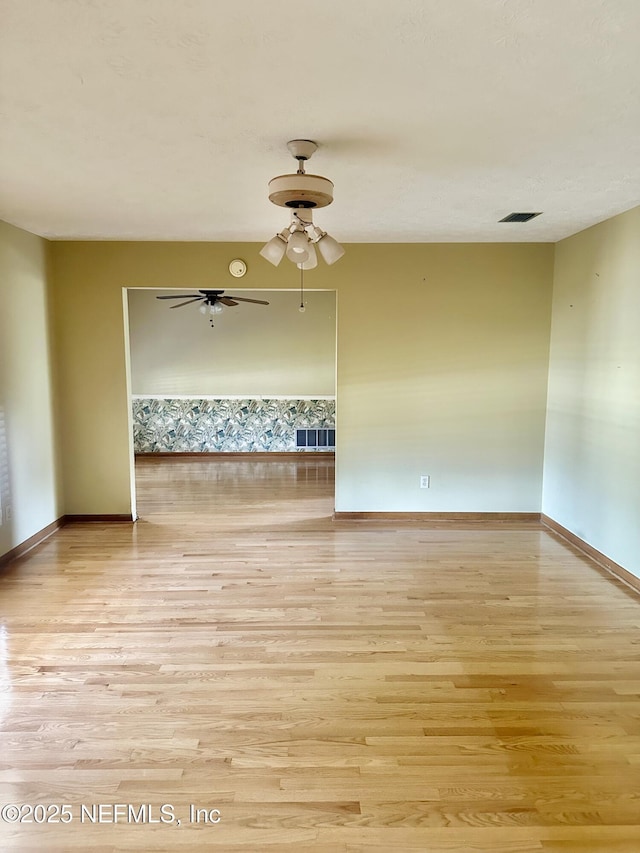 4075 Greenwillow Ln W, Jacksonville, FL 32277 - photo 9
